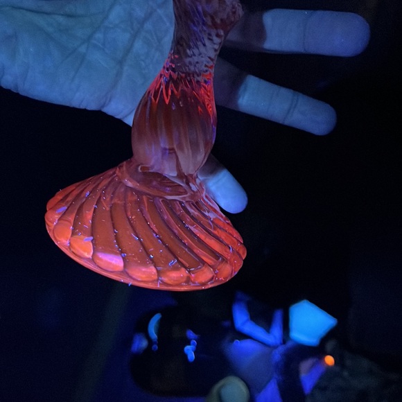 Taiwan Pink Depression Glass (Set of 2) Candlesticks Holders GLOW 6" Tall - Picture 6 of 7